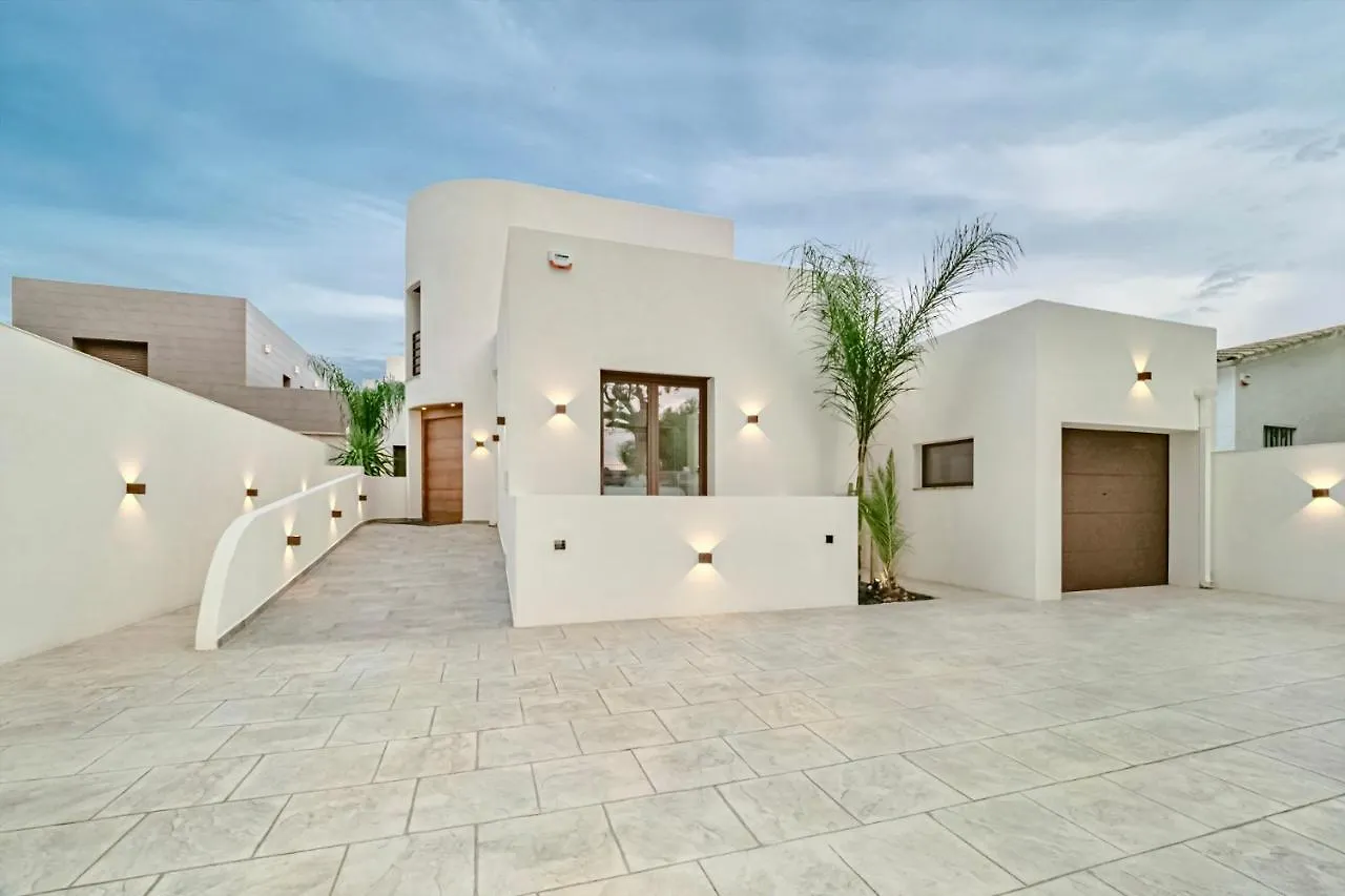 Villa N15 En Plein Coeur De La Marina, Proche De Rosas, Costa Brava Empuriabrava