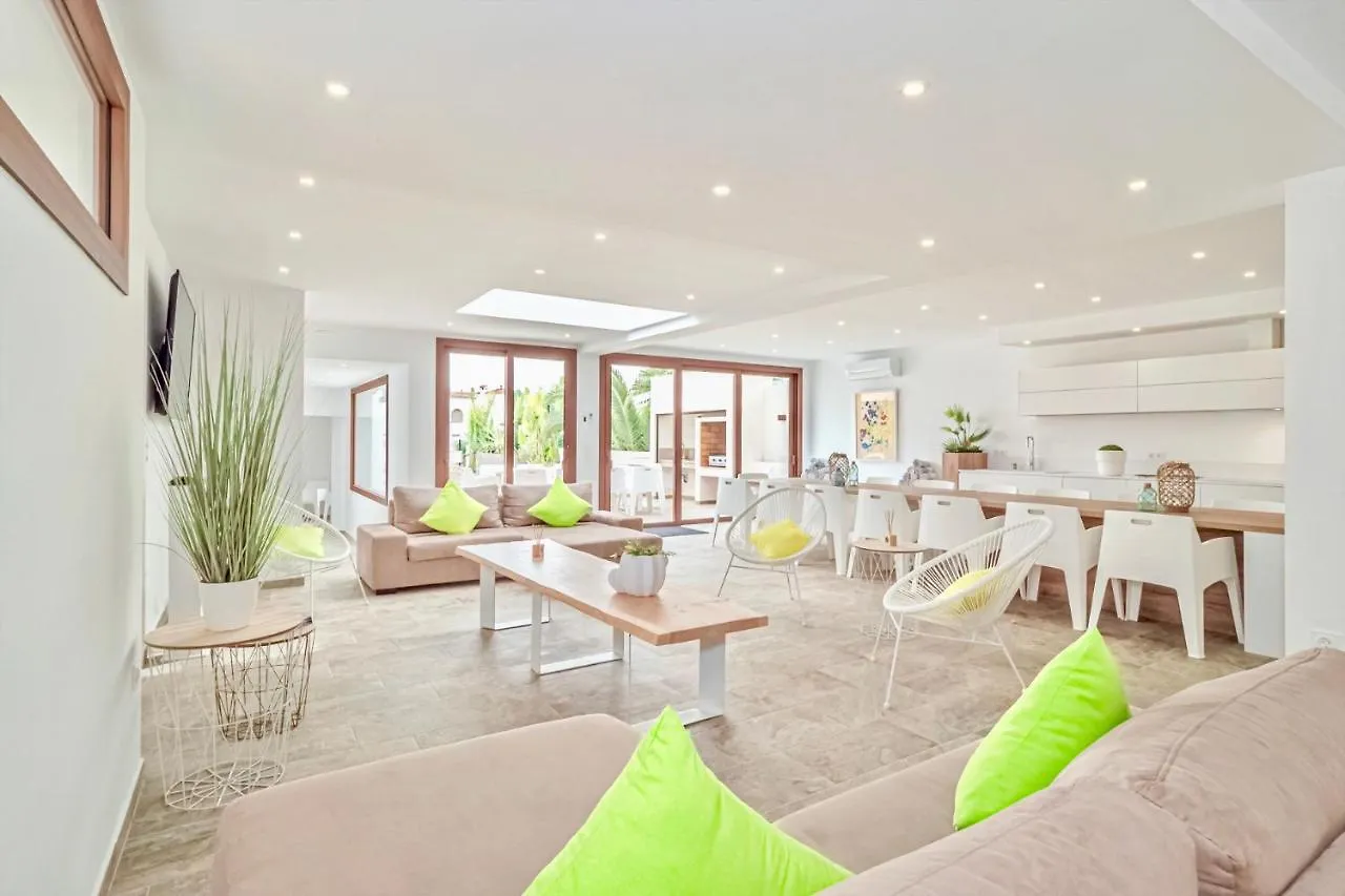 Villa N15 En Plein Coeur De La Marina, Proche De Rosas, Costa Brava Empuriabrava Spain